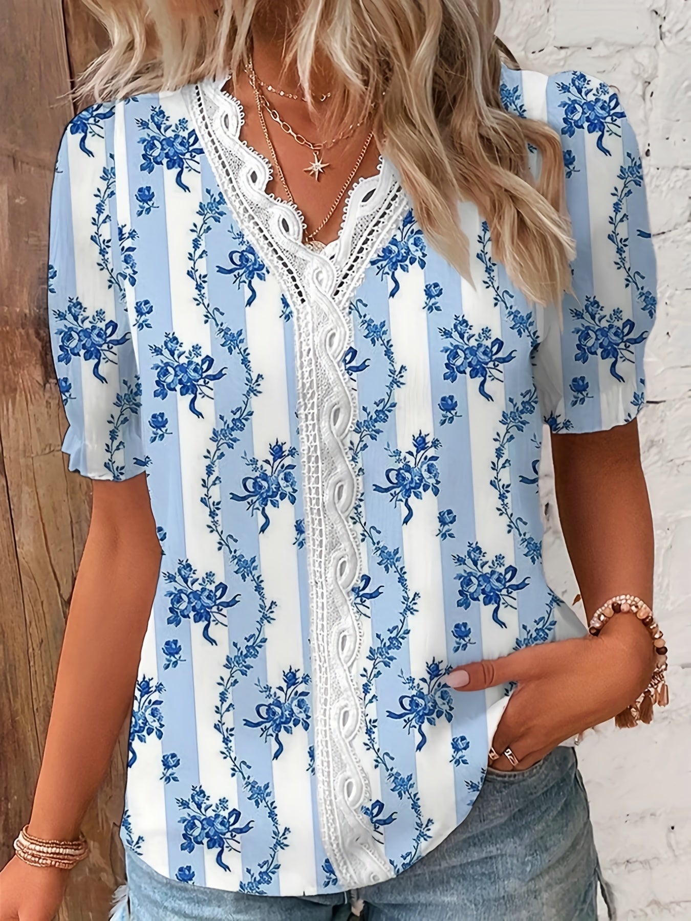 Vzyzv Floral Print Contrast Lace Blouse, Casual V Neck Short Sleeve Summer Blouse, Women's Clothing