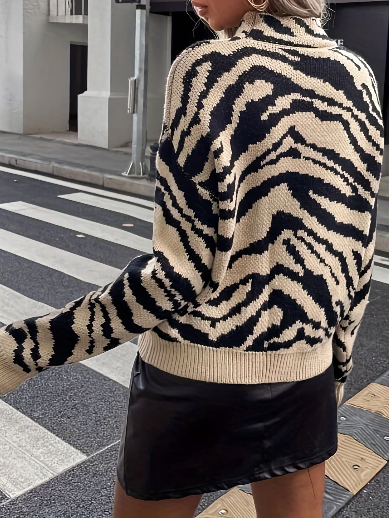 Vzyzv Zebra Pattern Mock Neck Pullover Sweater, Casual Long Sleeve Sweater For Fall & Winter, Women's Clothing