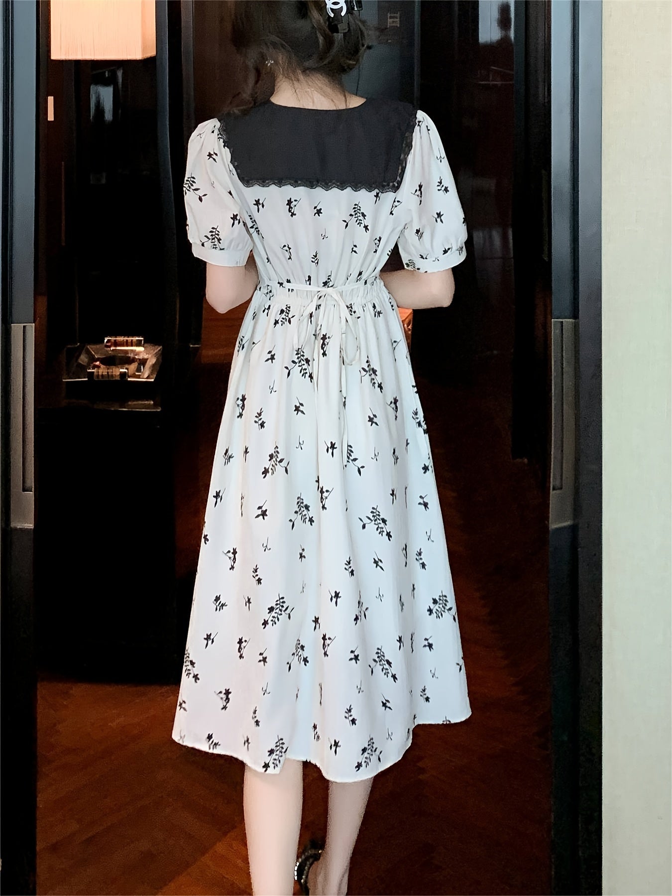 Vzyzv Floral Print Doll Collar Dress, Elegant Short Sleeve Waist Slimming Skinny Dress For Summer, Women's Clothing
